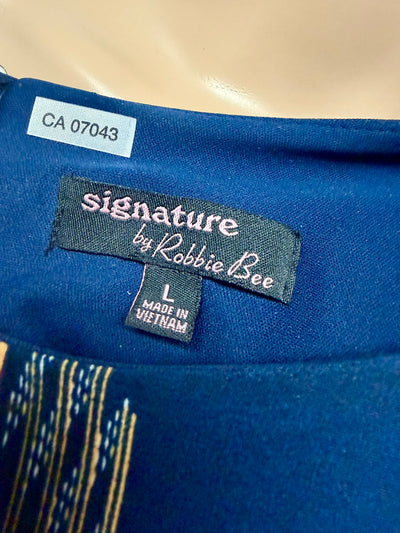 Signature by Robbie Bee Dress Size LG