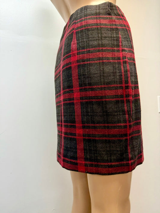 Dynamite Plaid Skirt Size M