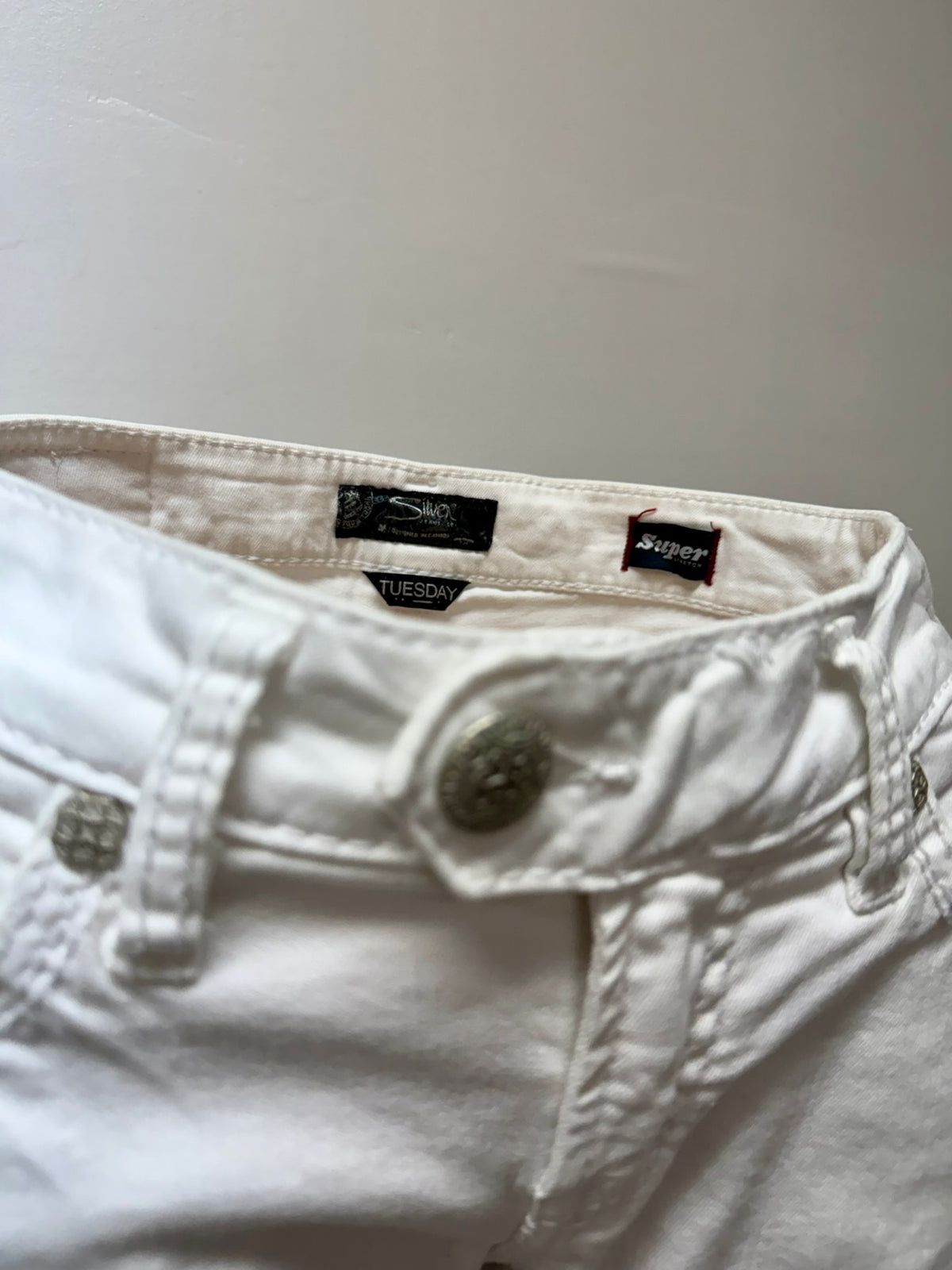 Silver Jeans 'Tuesday' Denim Size 28