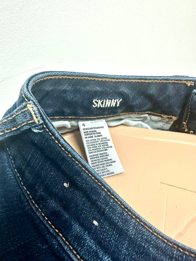 American Eagle Straight Leg Size 4