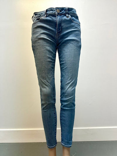 American Eagle Next Level Stretch Size 6