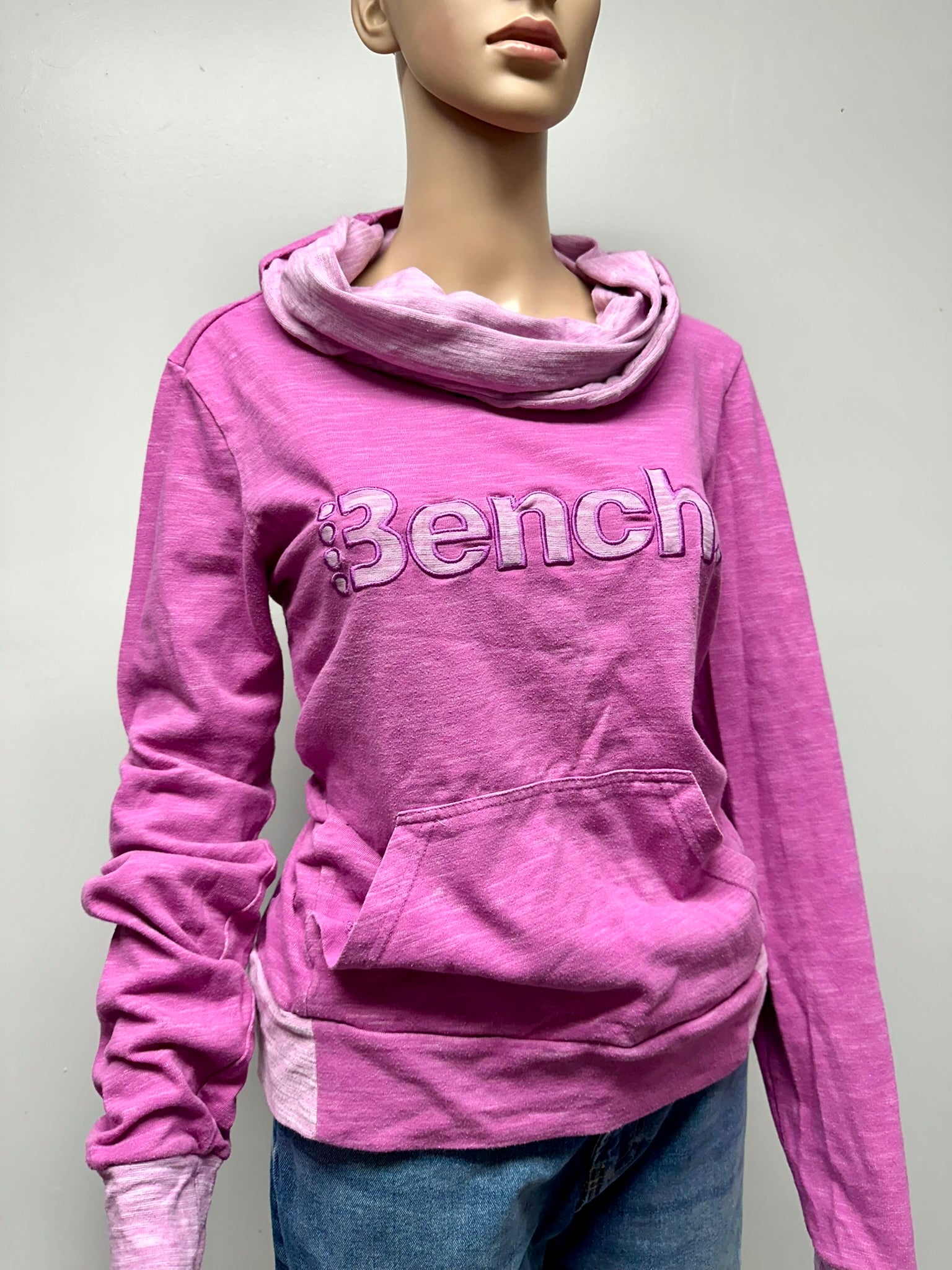 Bench Hoodie Size LG