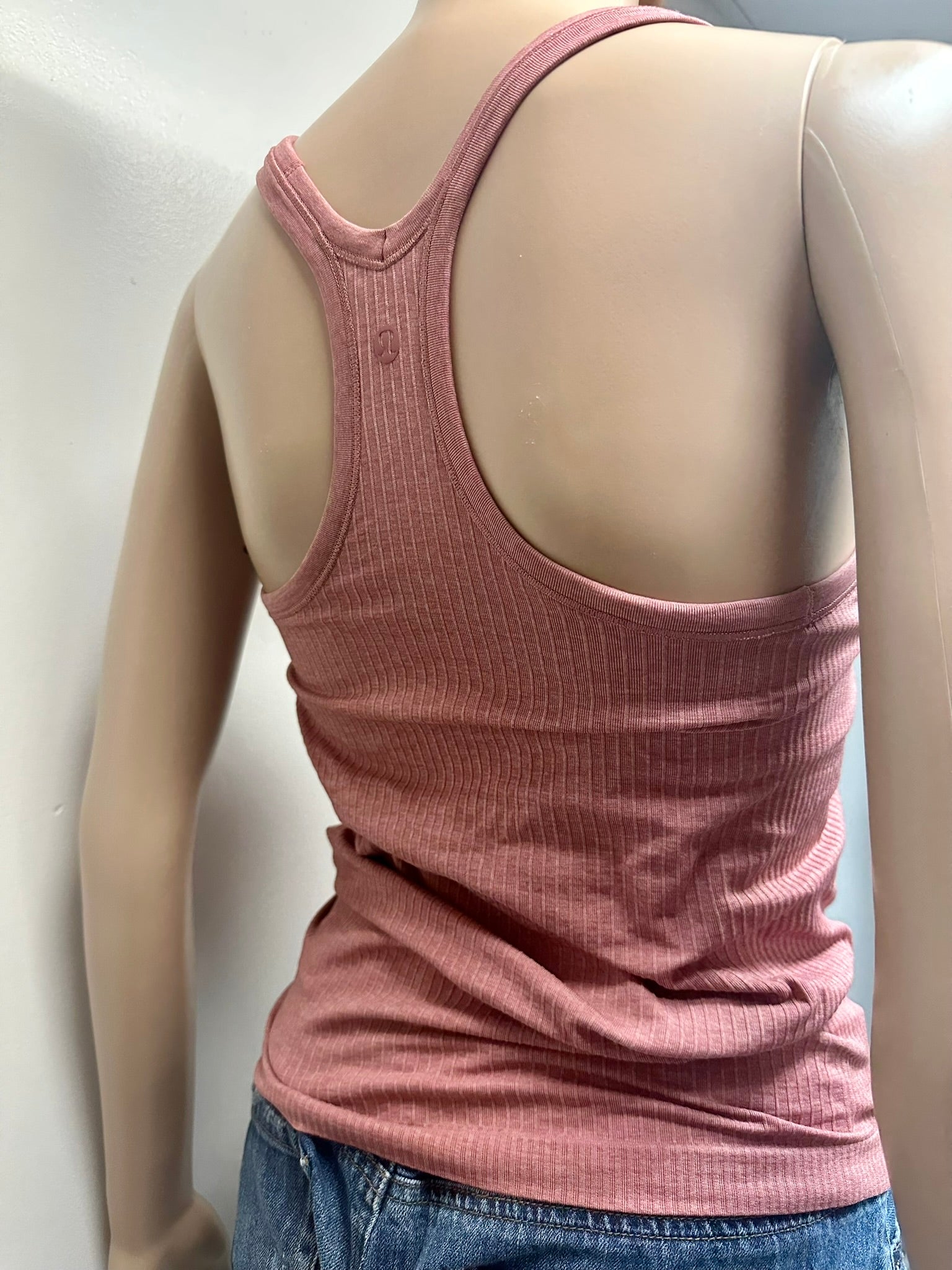 Lululemon Tank Size 6