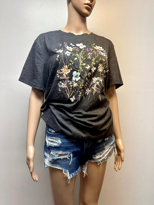 Floral Tee Size XL