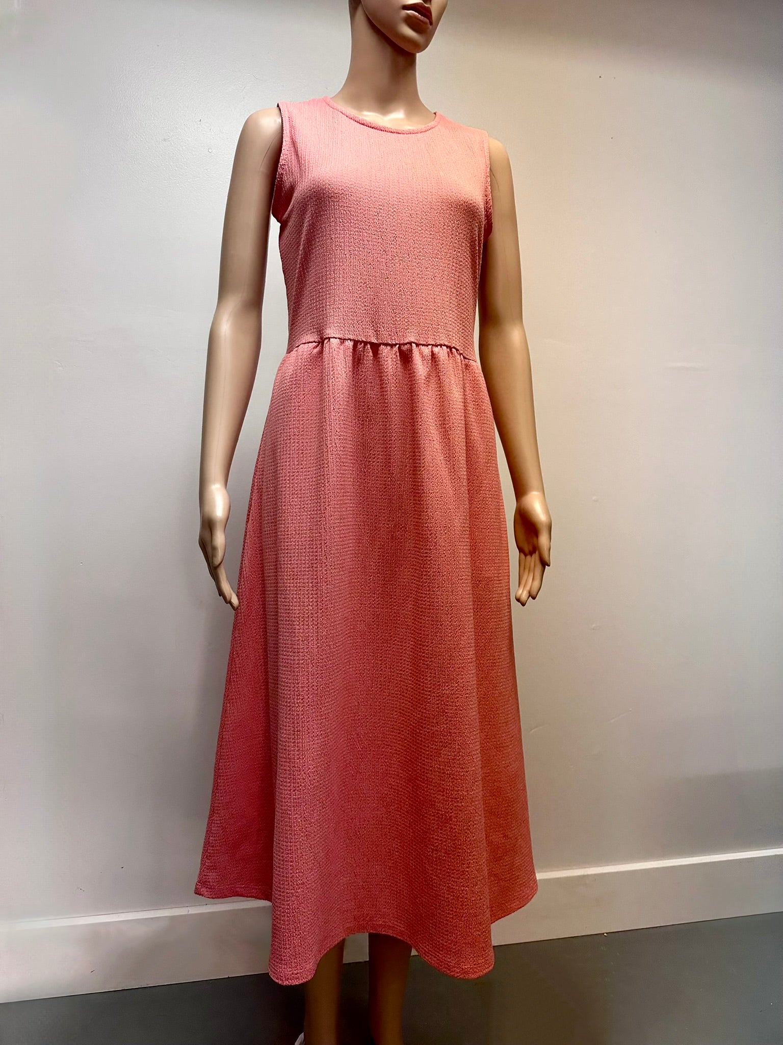 Classic Editions Dress Size SM