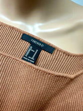 Load image into Gallery viewer, Forever 21 Size M
